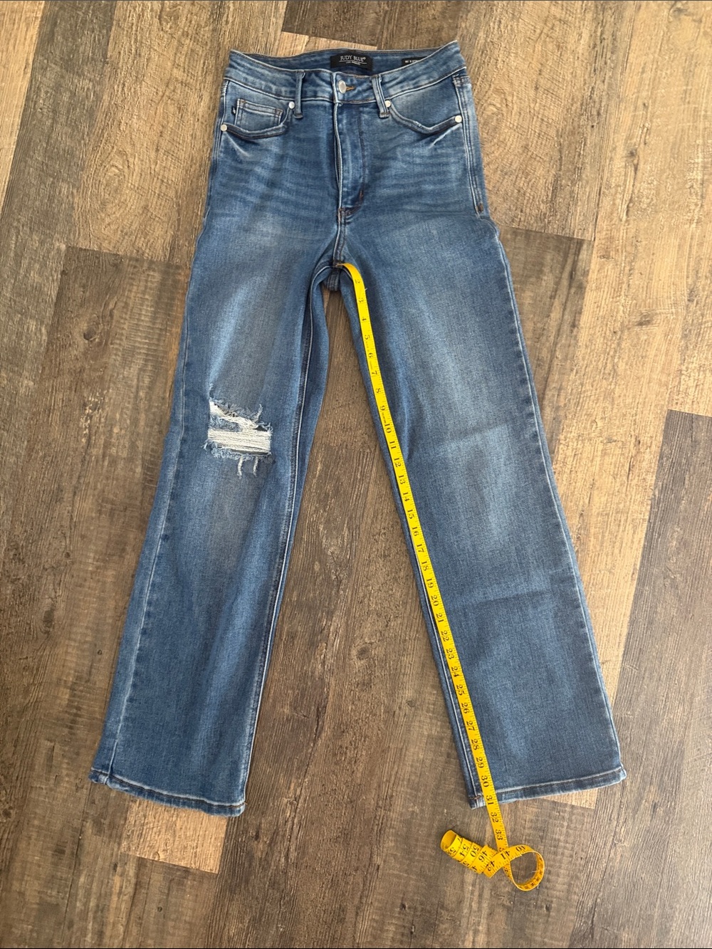 Judy Blue Distressed Bootcut Jeans in Medium Blue 3/26